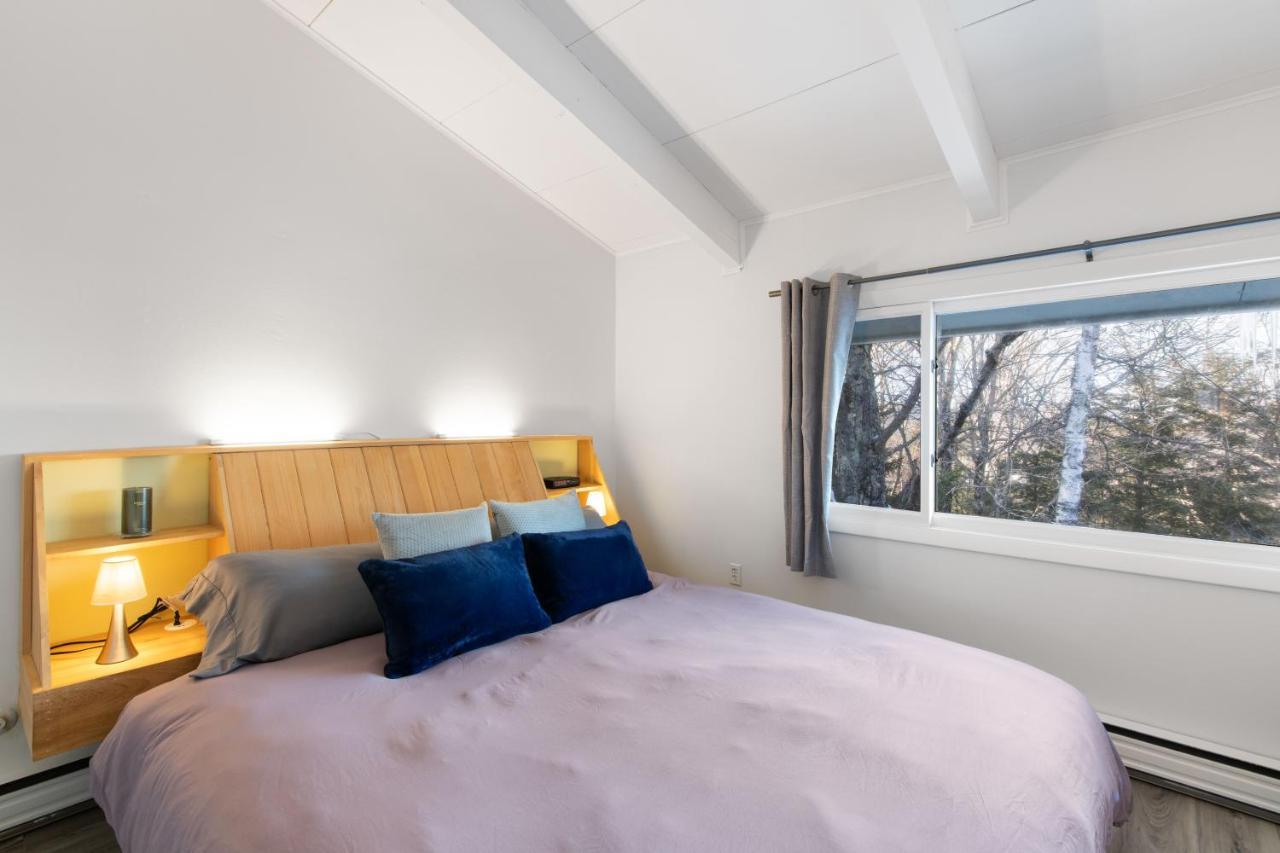 Vermont Getaway! Newly Renovated! Holiday home